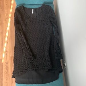 Tunic top. Size M.  Like new